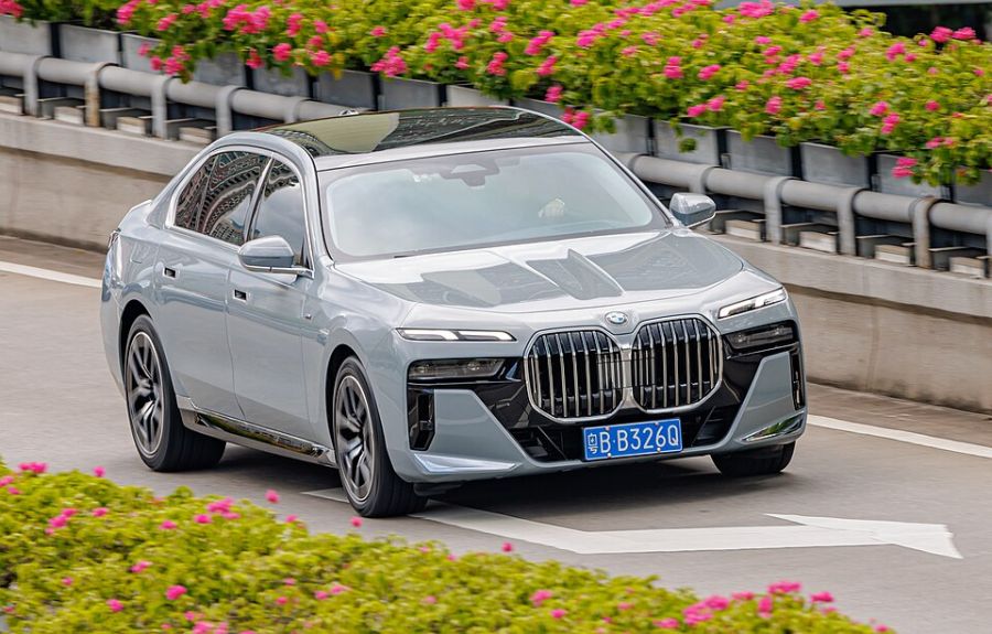 BMW 7 Series