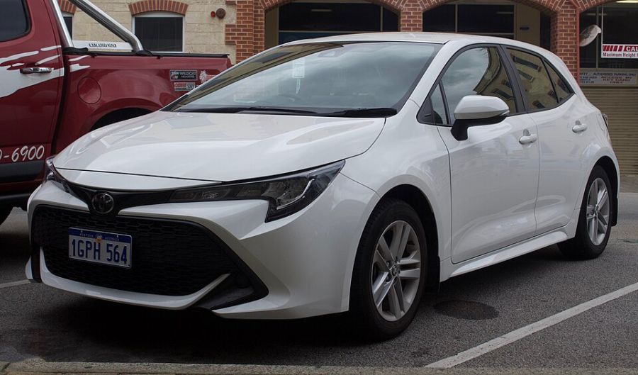Toyota Corolla E210